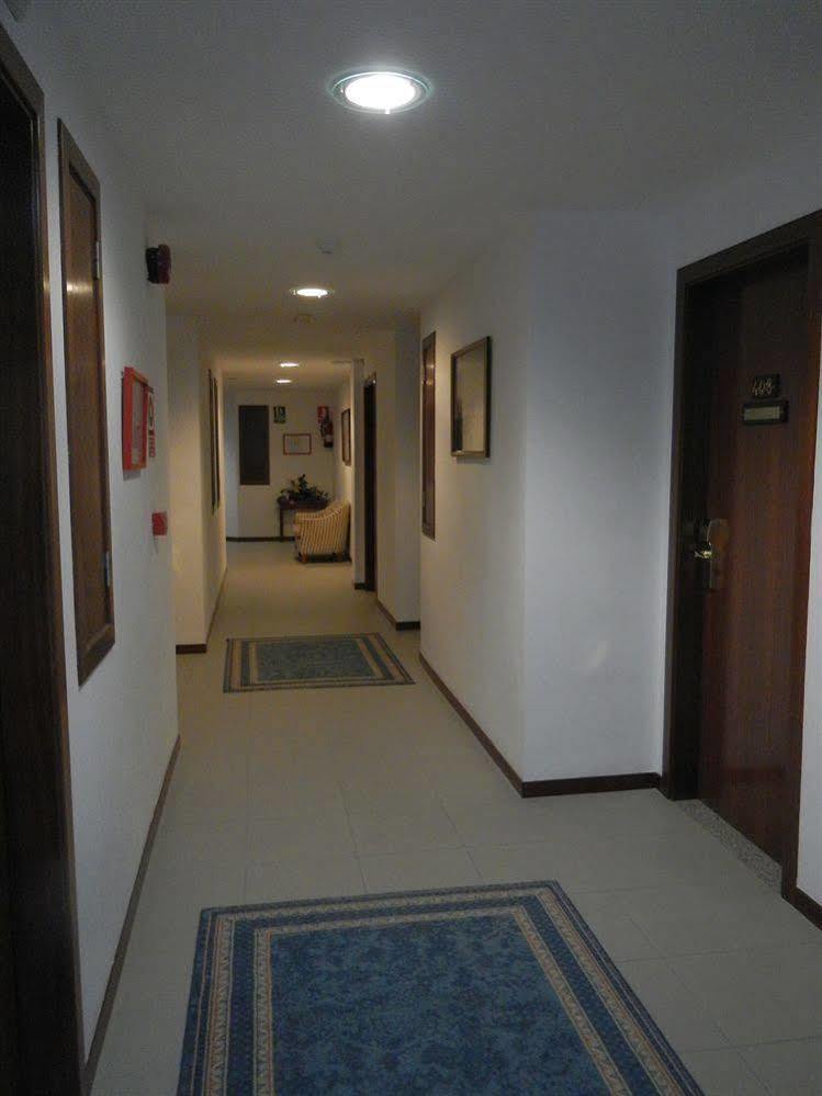 Hostal Vila del Mar Lloret de Mar Exterior foto